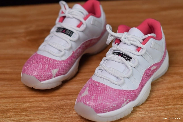 Rep WMNS AH7860-106 Pink Jordan Air Snakeskin 11 Low 0803